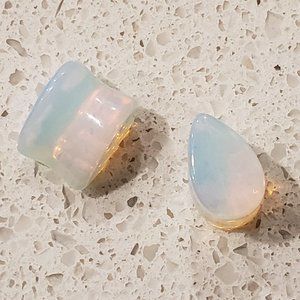 2 Pcs OPALITE  stone Ear Gauges, Ear Expanders, Ear Plug 8MM